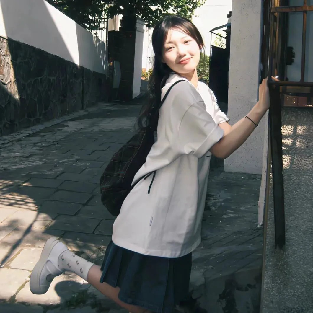 四月的女儿